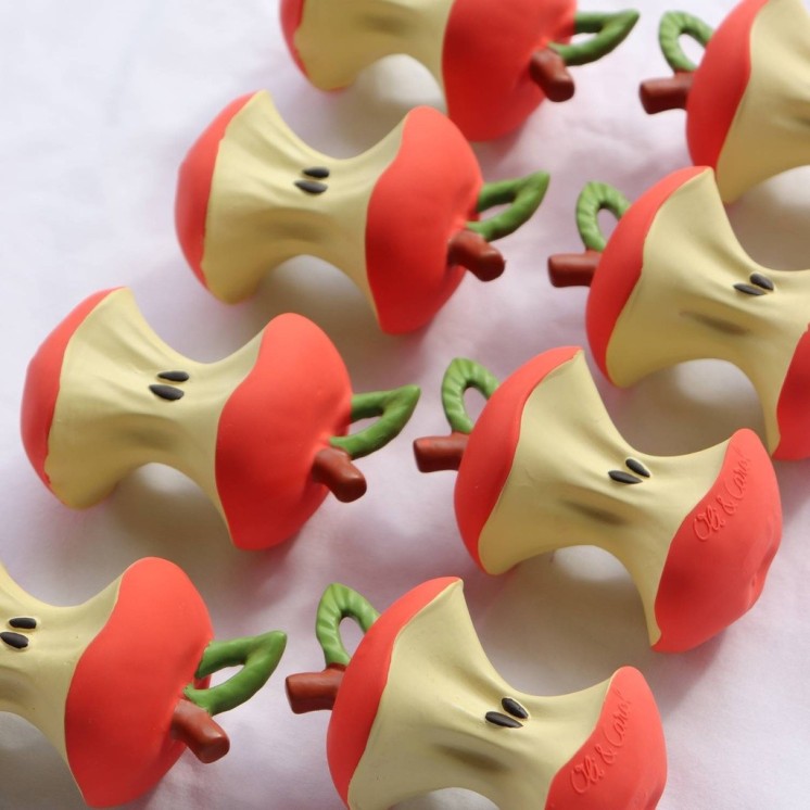 PEPA THE APPLE - OLI&CAROL