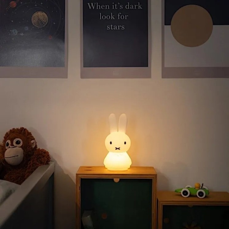 Miffy Shines – Veilleuse Bébé Design | LittleSimone.fr