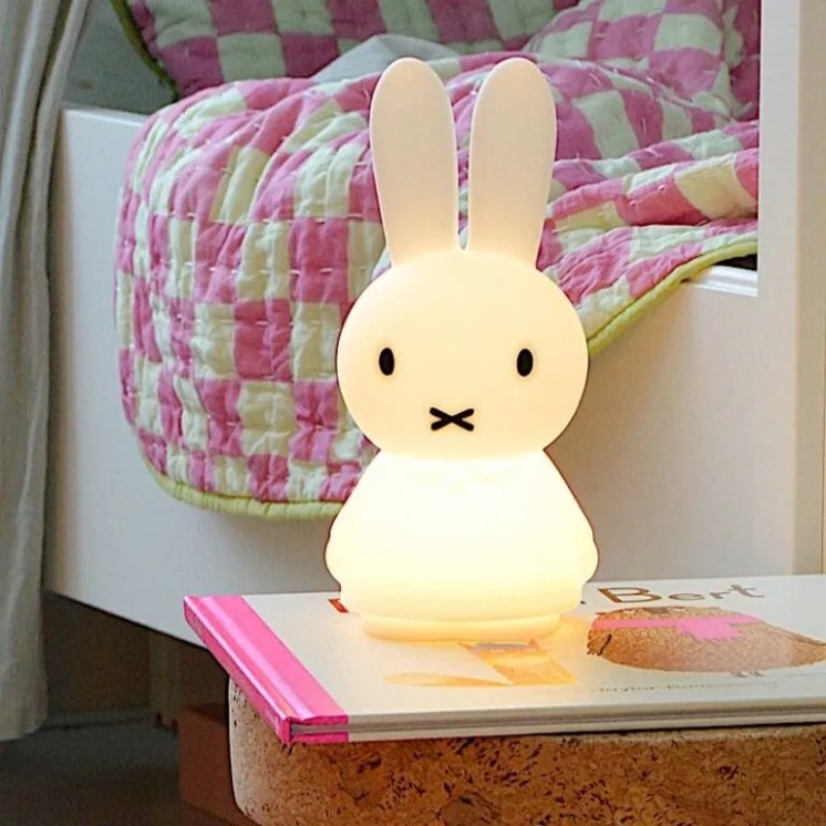 Miffy Shines – Veilleuse Bébé Design | LittleSimone.fr